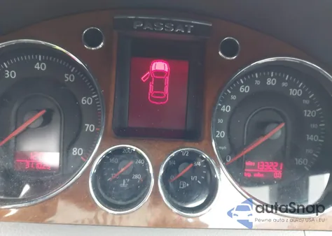 2007 Volkswagen Passat 2.0T from USA, damaged, VIN WVWTK73C07E033700